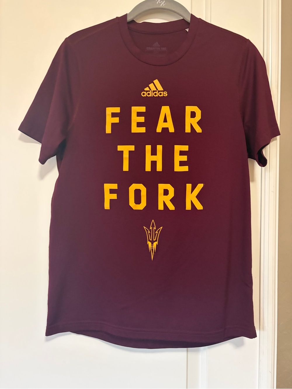 🏈adidas ASU ‘Fear The Fork' Sun Devils Arizona State Performance Tee🥎